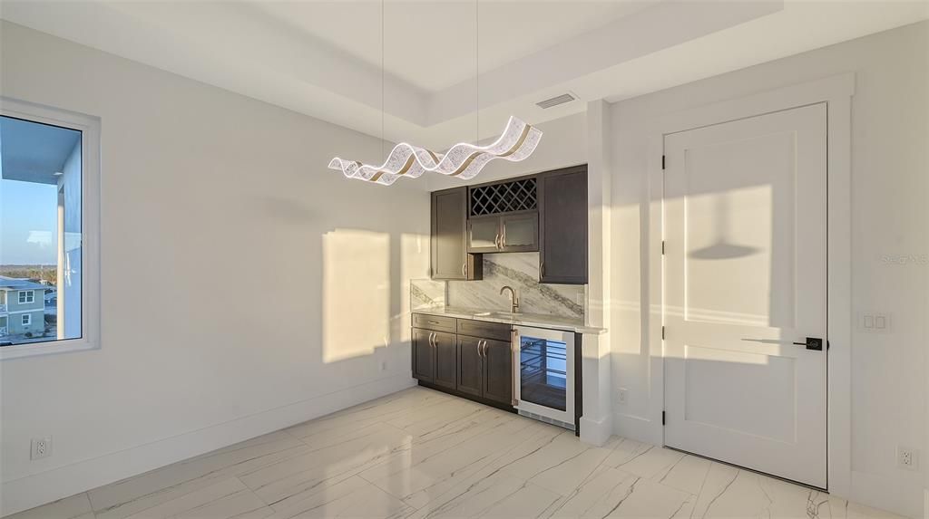 Interior, Kitchen, Marble, Pendant Lights, Water