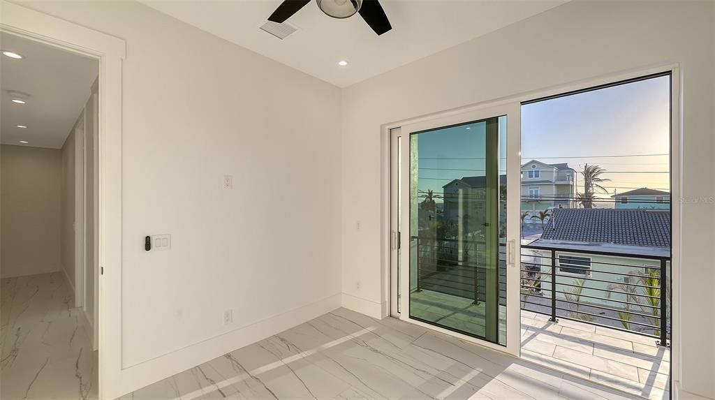 Empty room, Interior, Marble, Recessed Lighting, Water