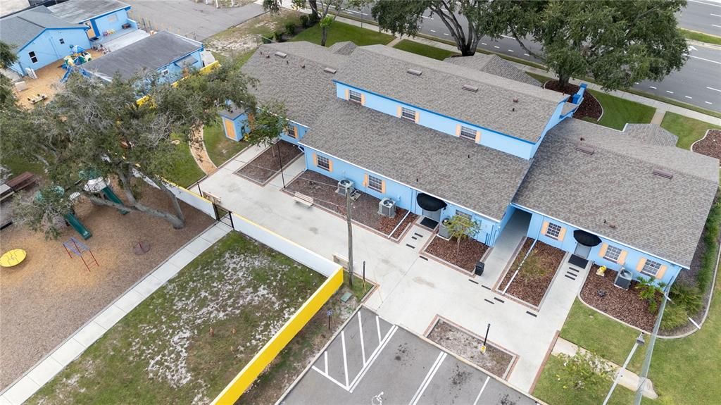 Exterior, Drone