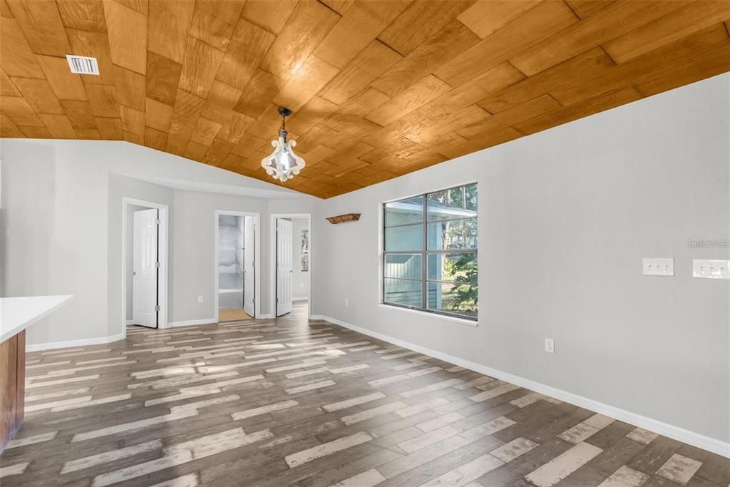 Empty room, Interior, Pendant Lights, Wooden Ceilings, Wood Texture Flooring