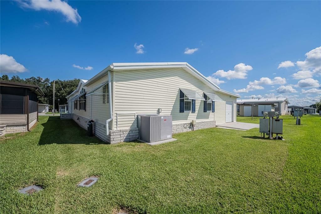 Backyard, Exterior