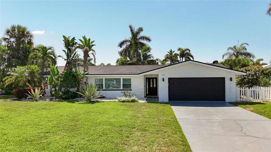 Attached, Backyard, Exterior, Facade, Ranch