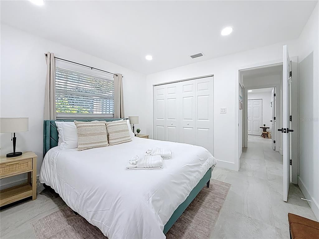 Bedroom, Interior, Marble, Recessed Lighting