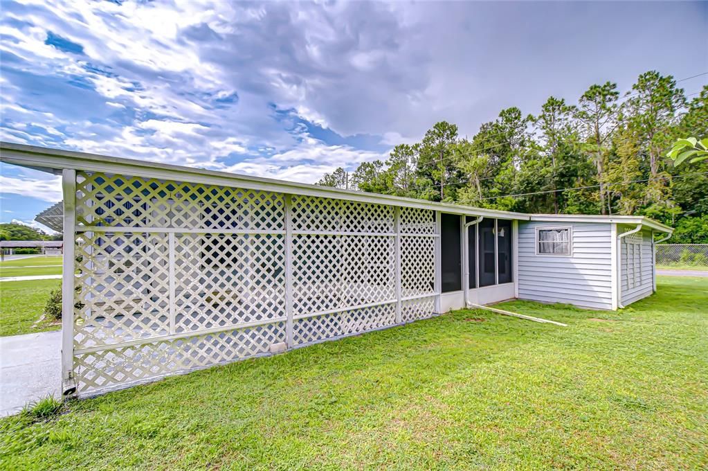 Backyard, Exterior