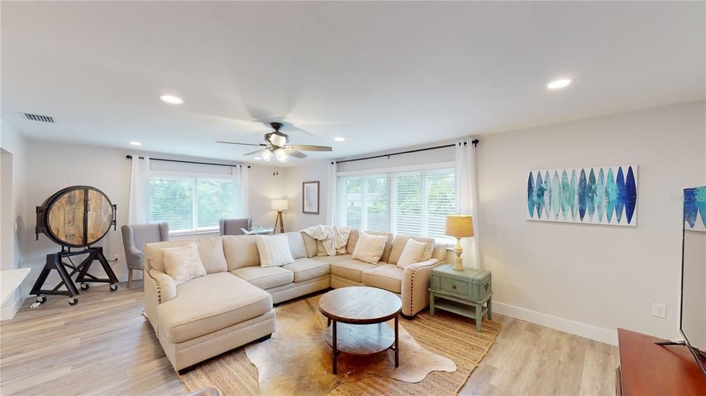 Interior, Living room, Recessed Lighting, Wood Texture Flooring