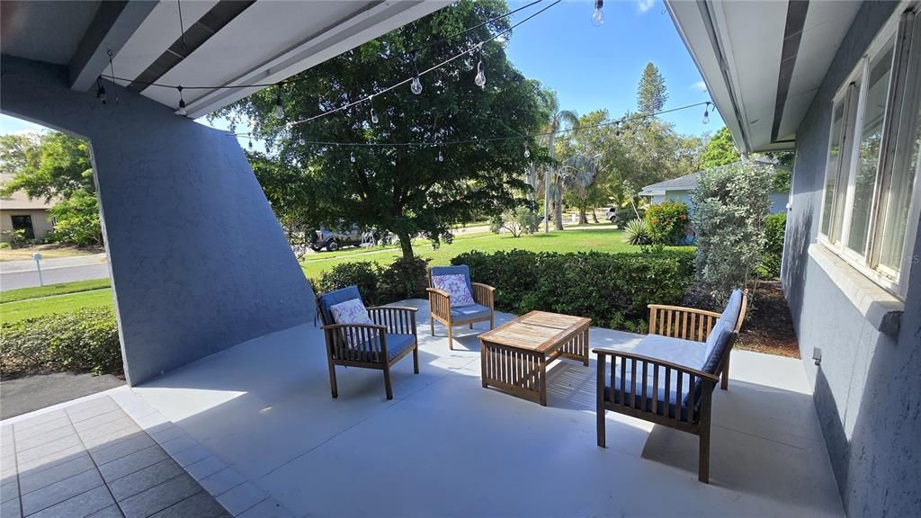 Backyard, Exterior