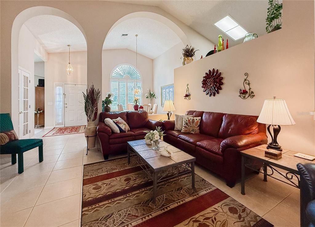 Interior, Living room, Pendant Lights
