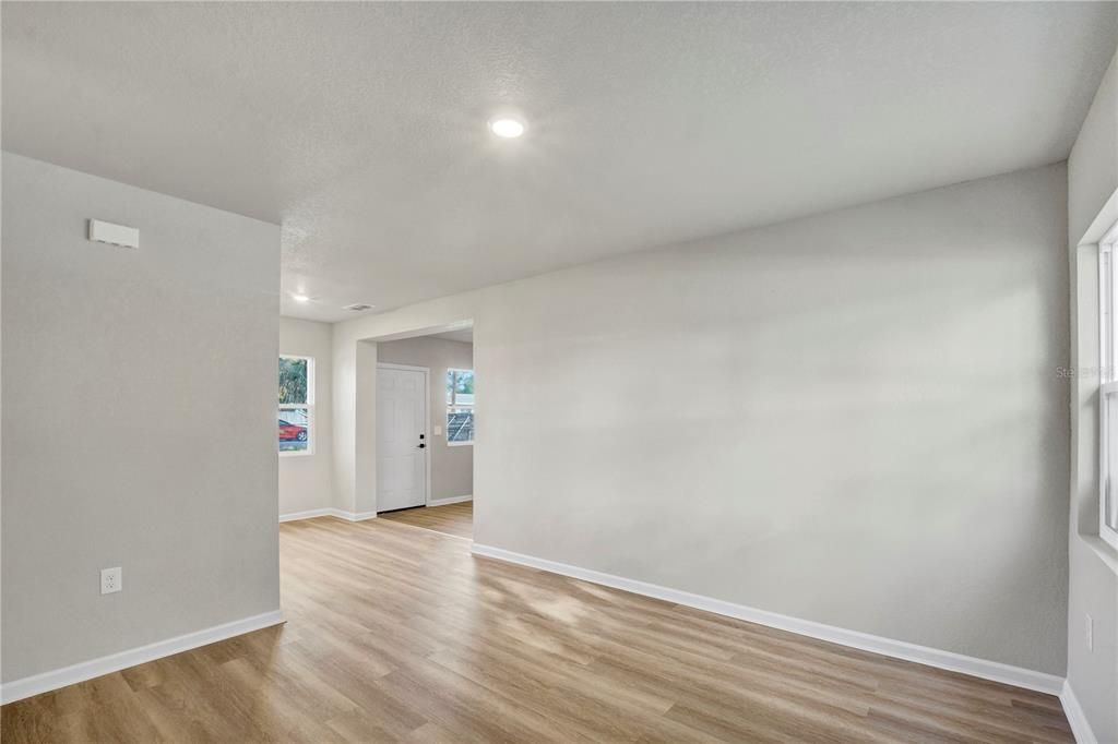 Empty room, Interior, Recessed Lighting, Wood Texture Flooring