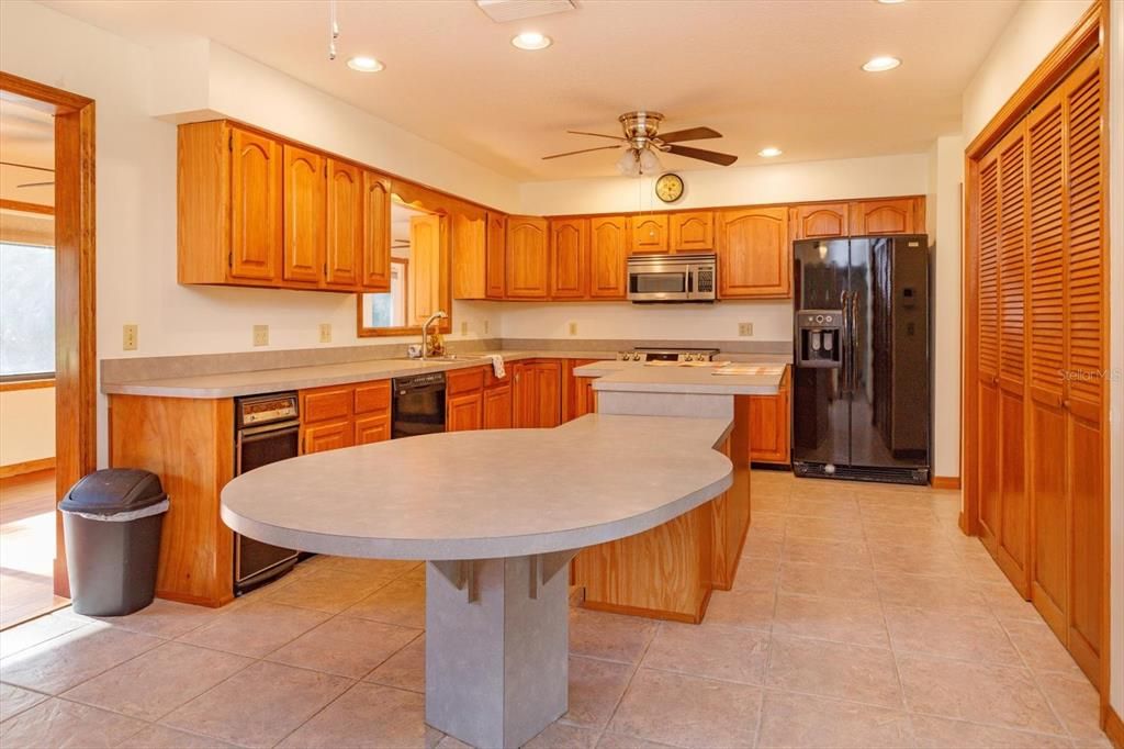 Interior, Kitchen, Recessed Lighting