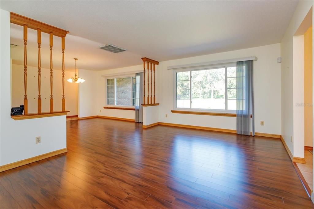 Empty room, Interior, Pendant Lights, Wood Texture Flooring