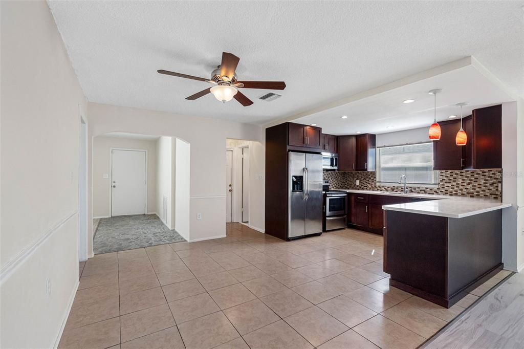 Interior, Kitchen, Pendant Lights, Recessed Lighting, Stainless Steel Appliances