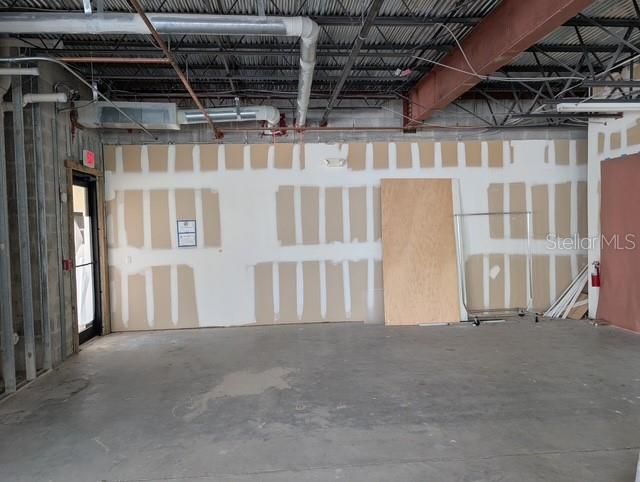 Garage, Interior
