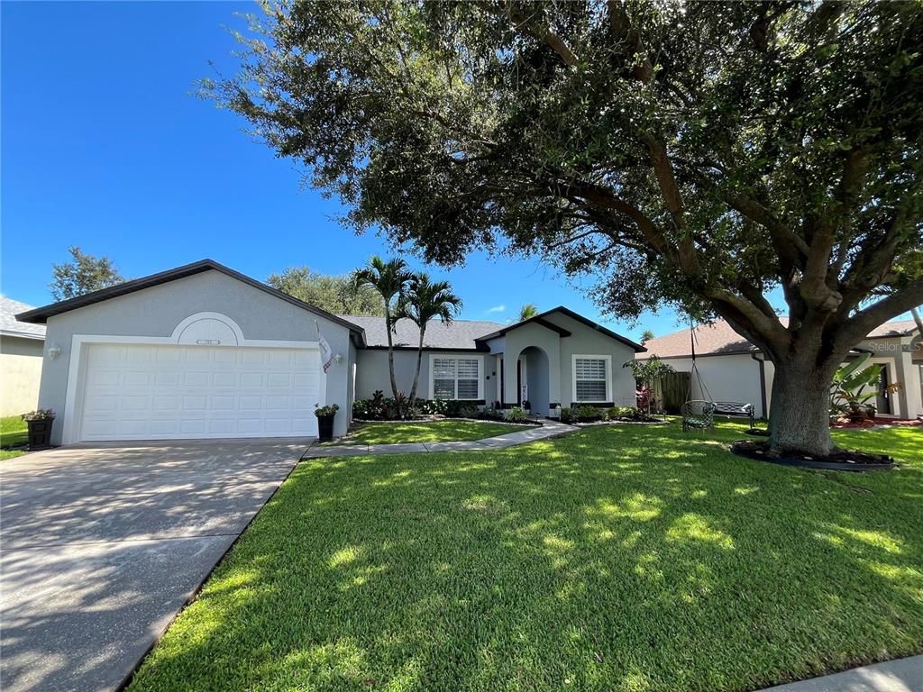 Attached, Backyard, Exterior, Facade, Ranch