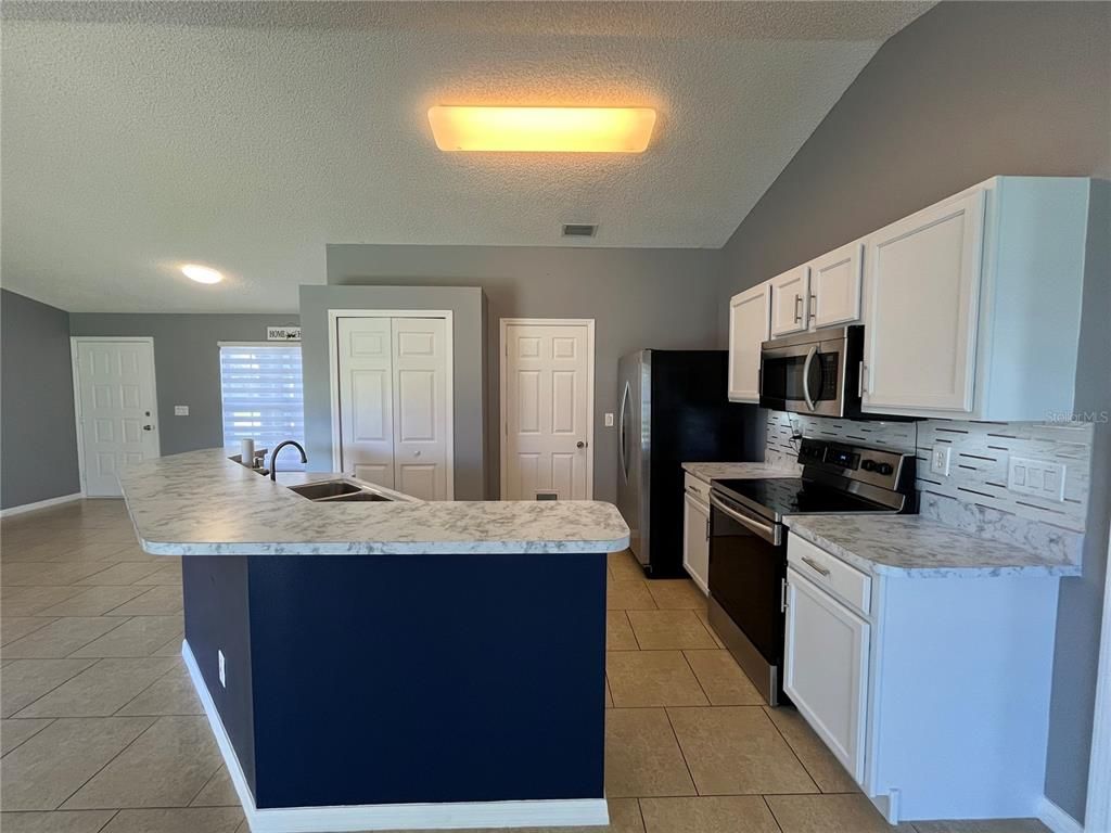 Interior, Kitchen, Recessed Lighting