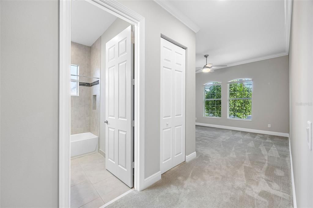 Bathroom, Empty room, Interior