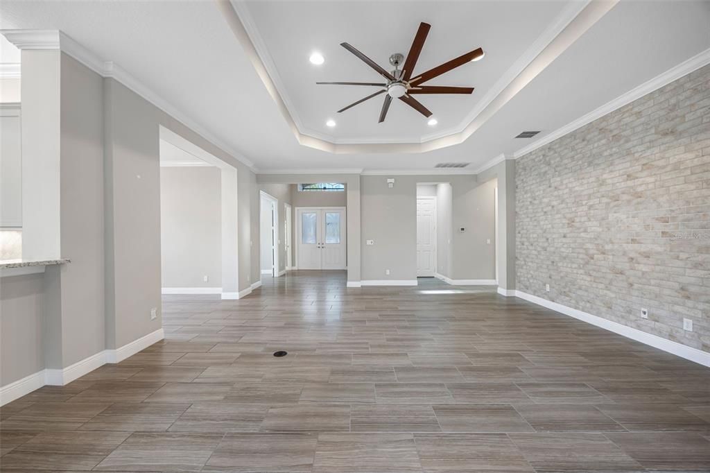 Empty room, Interior, Recessed Lighting, Wood Texture Flooring