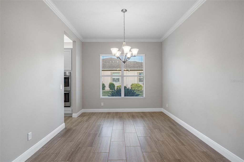 Chandelier, Empty room, Interior, Wood Texture Flooring