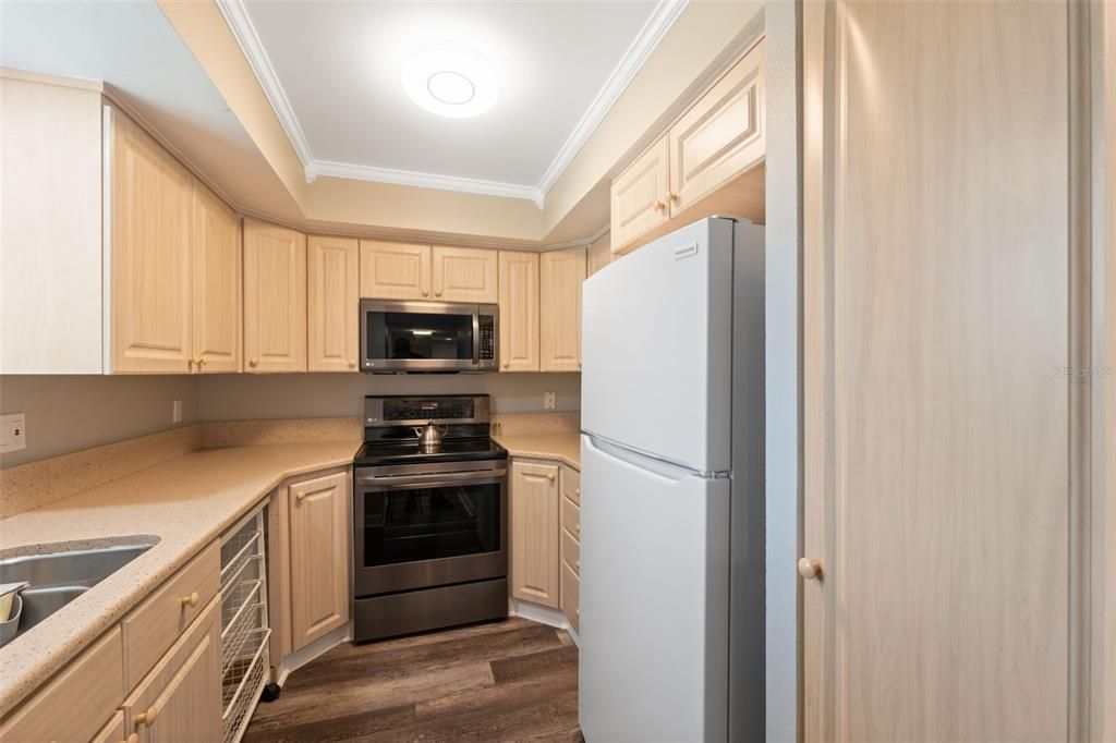 Interior, Kitchen, Wood Texture Flooring
