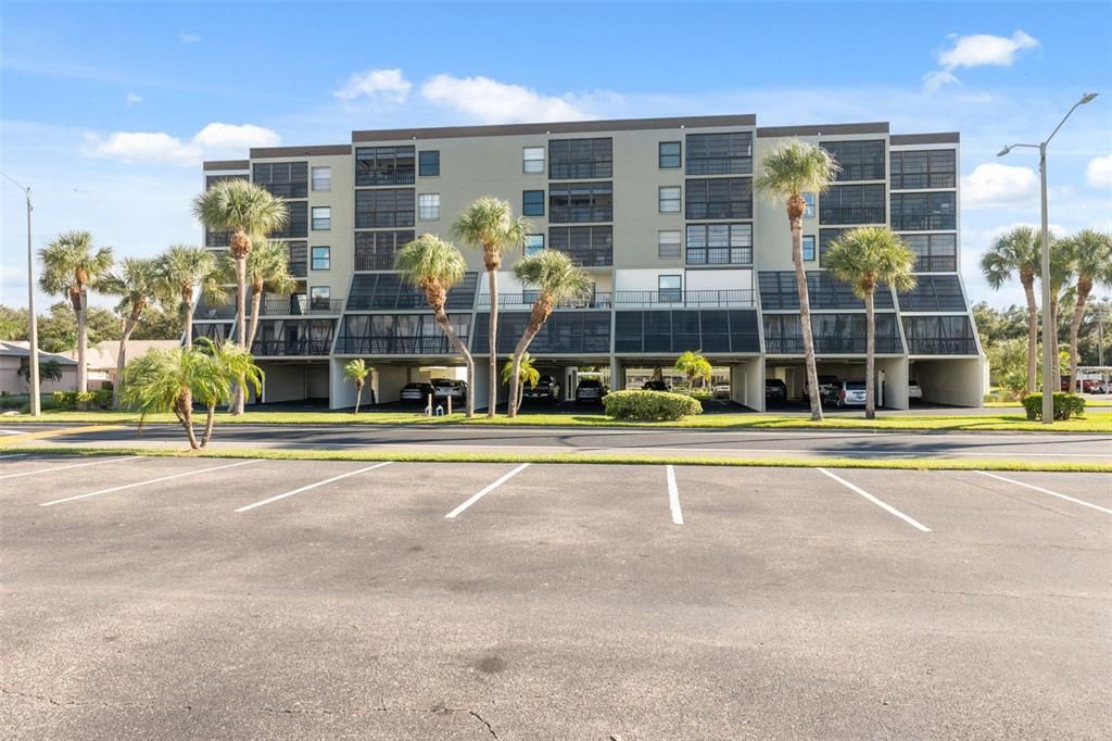 Exterior, Facade, Condo Building