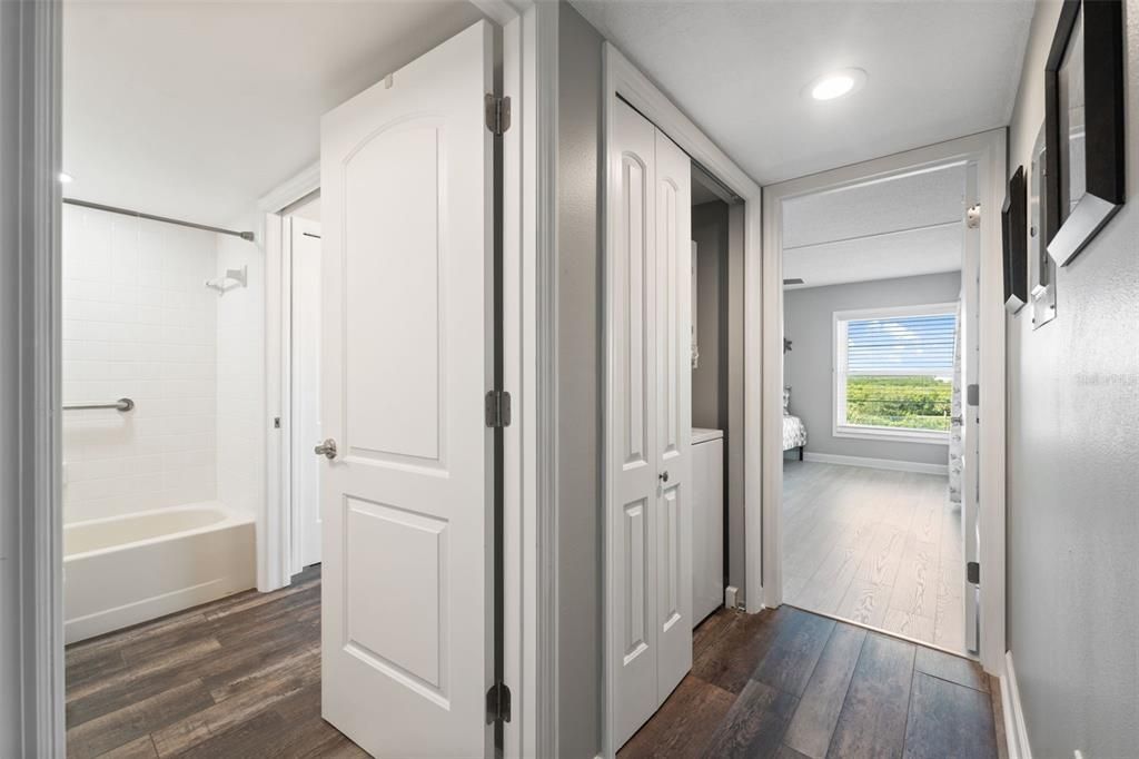 Bathroom, Interior, Recessed Lighting, Wood Texture Flooring