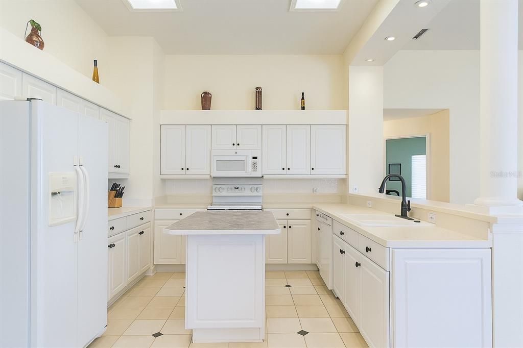 Interior, Kitchen, Recessed Lighting