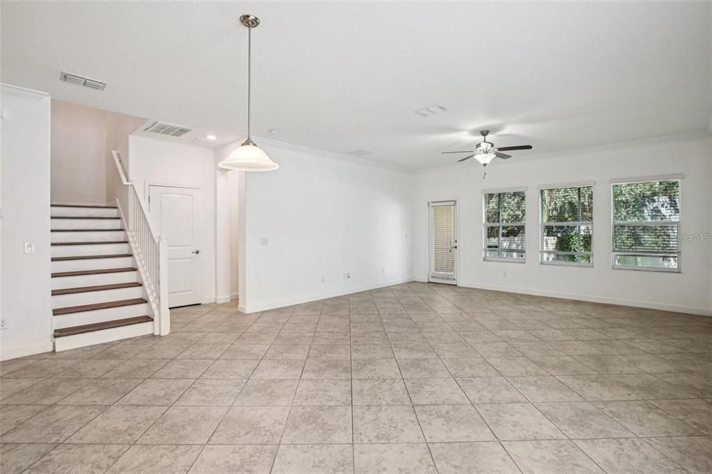 Empty room, Interior, Pendant Lights, Recessed Lighting