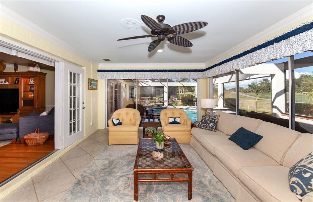 Dining room, Interior, Living room, Sun Room