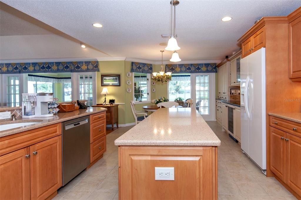 Chandelier, Dining room, Interior, Kitchen, Pendant Lights, Recessed Lighting