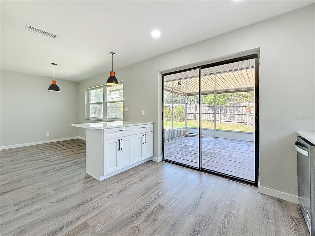 Interior, Kitchen, Pendant Lights, Recessed Lighting, Wood Texture Flooring