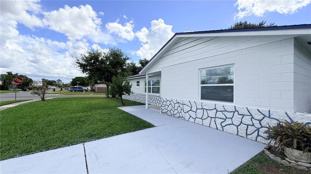 Backyard, Exterior