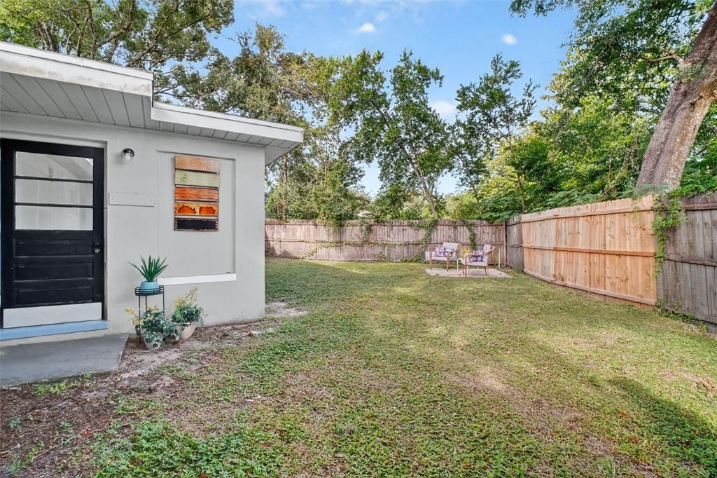 Backyard, Exterior