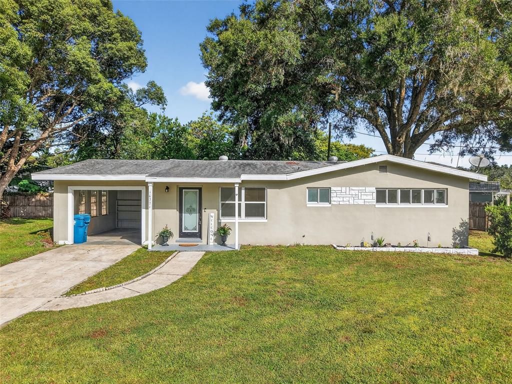 Attached, Backyard, Exterior, Facade, Ranch