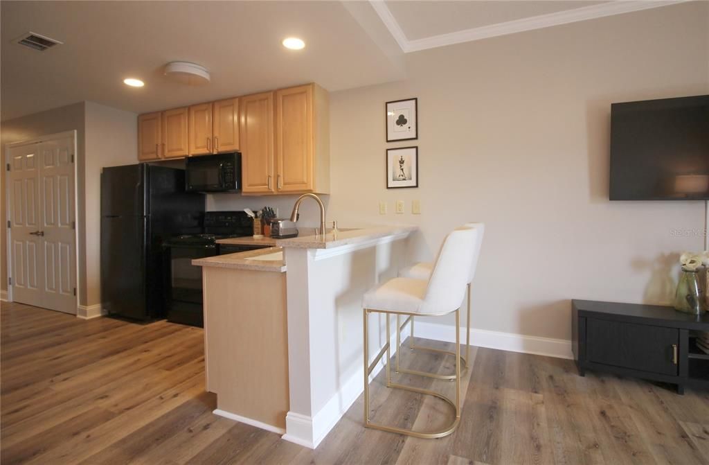 Interior, Kitchen, Recessed Lighting, Wood Texture Flooring