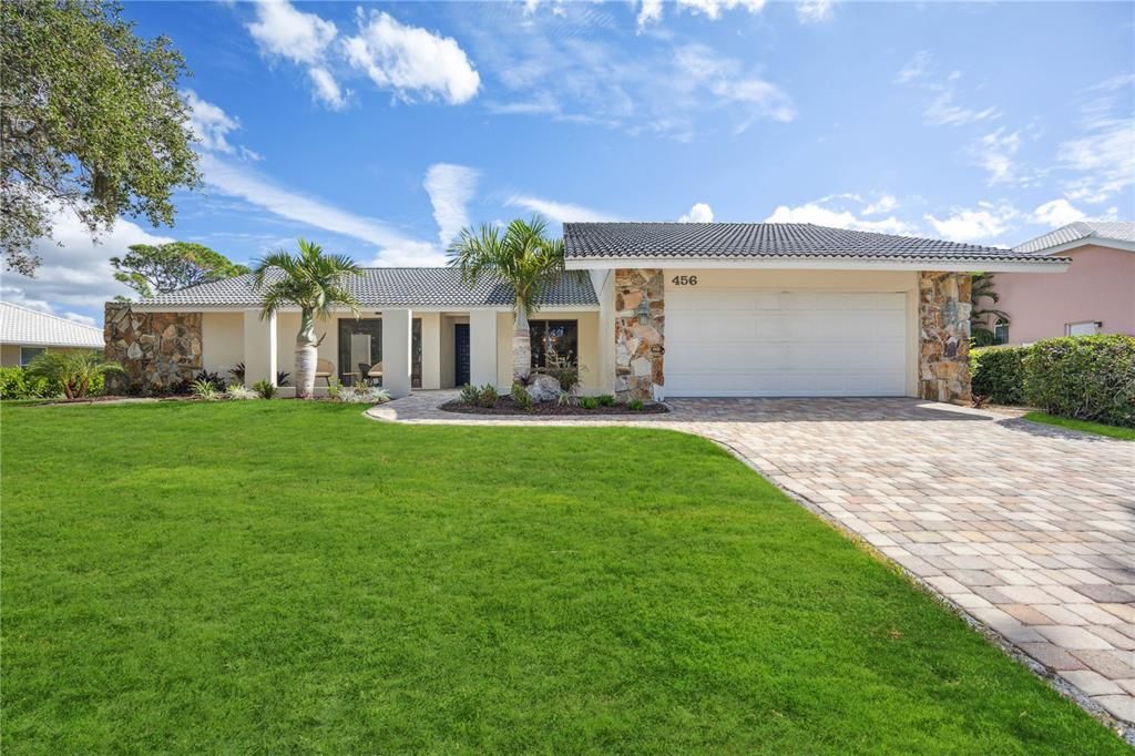 Attached, Backyard, Exterior, Facade, Mediterranean