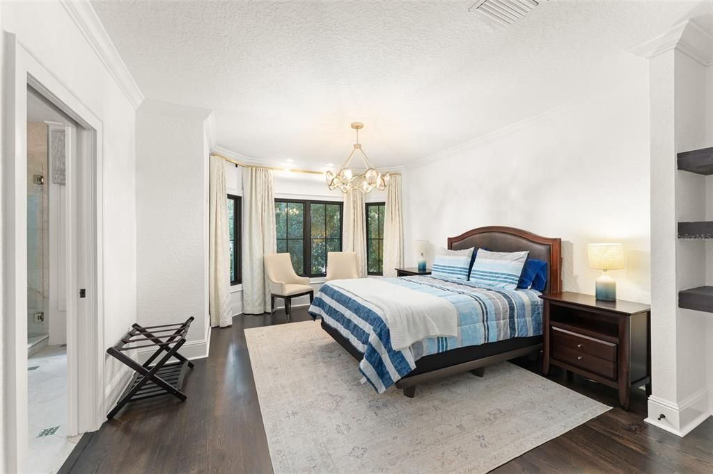 Bedroom, Chandelier, Interior, Pendant Lights, Wood Texture Flooring