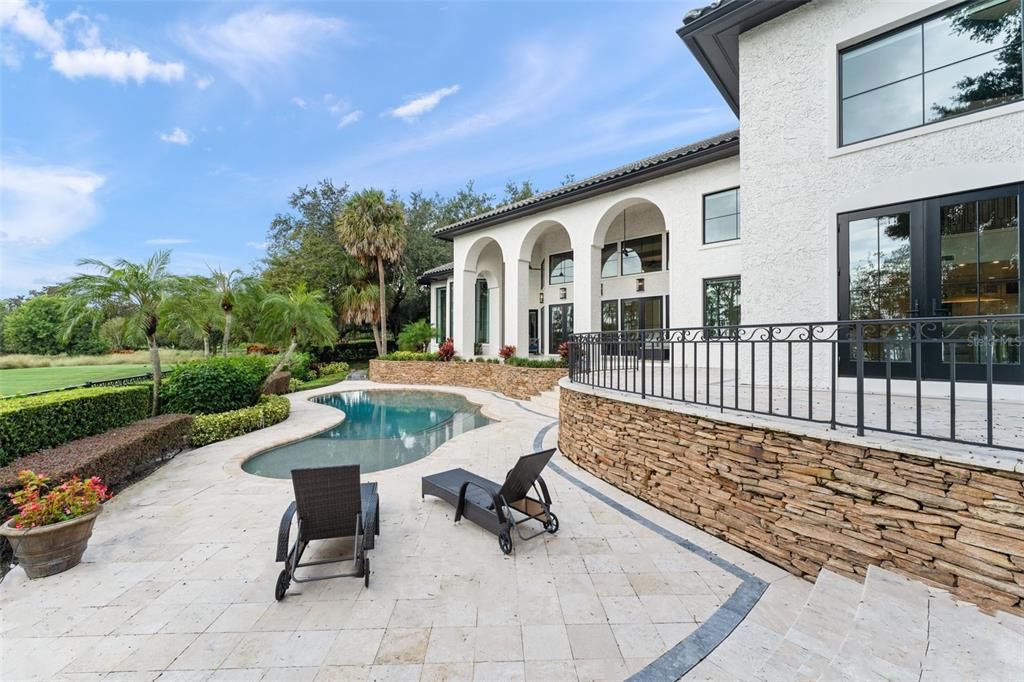 Exterior, Pool
