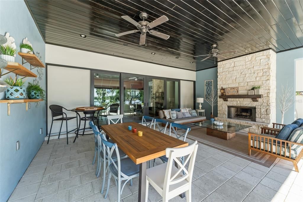 Dining room, Exterior, Fireplace, Living room