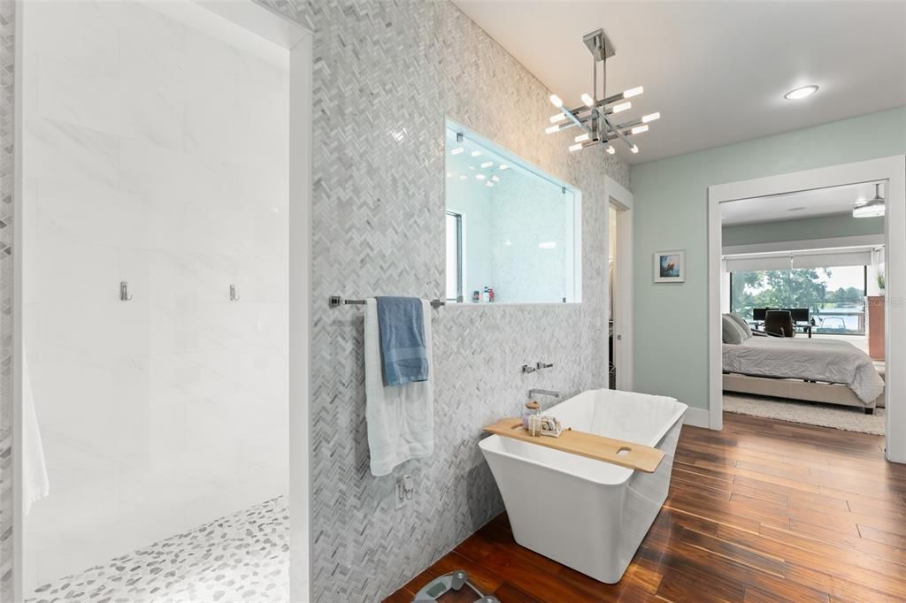 Bathroom, Bedroom, Free Standing Baths, Interior, Pendant Lights, Recessed Lighting, Wood Texture Flooring