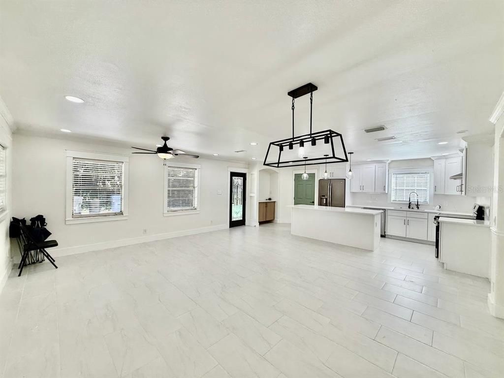 Interior, Kitchen, Marble, Pendant Lights, Recessed Lighting