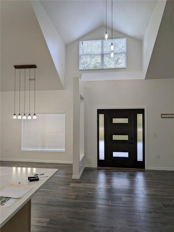 Interior, Pendant Lights, Wood Texture Flooring