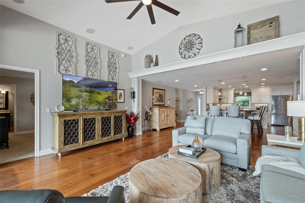 Dining room, Interior, Kitchen, Living room, Pendant Lights, Recessed Lighting, Stainless Steel Appliances, Wood Texture Flooring