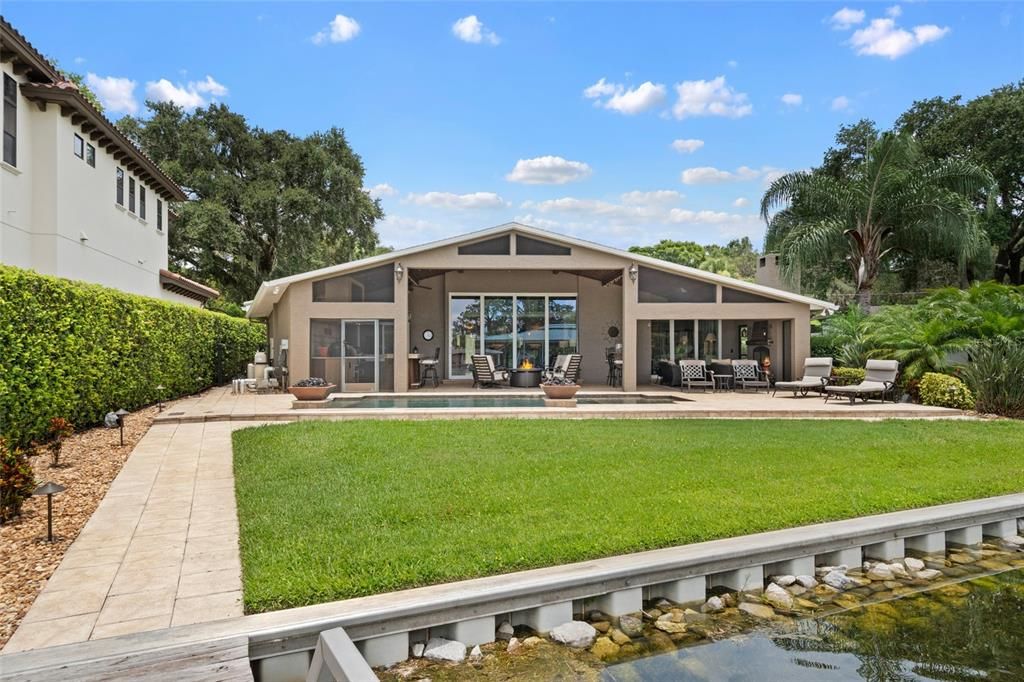 Backyard, Exterior