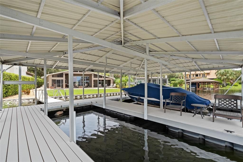 Exterior, Sun Room, Water
