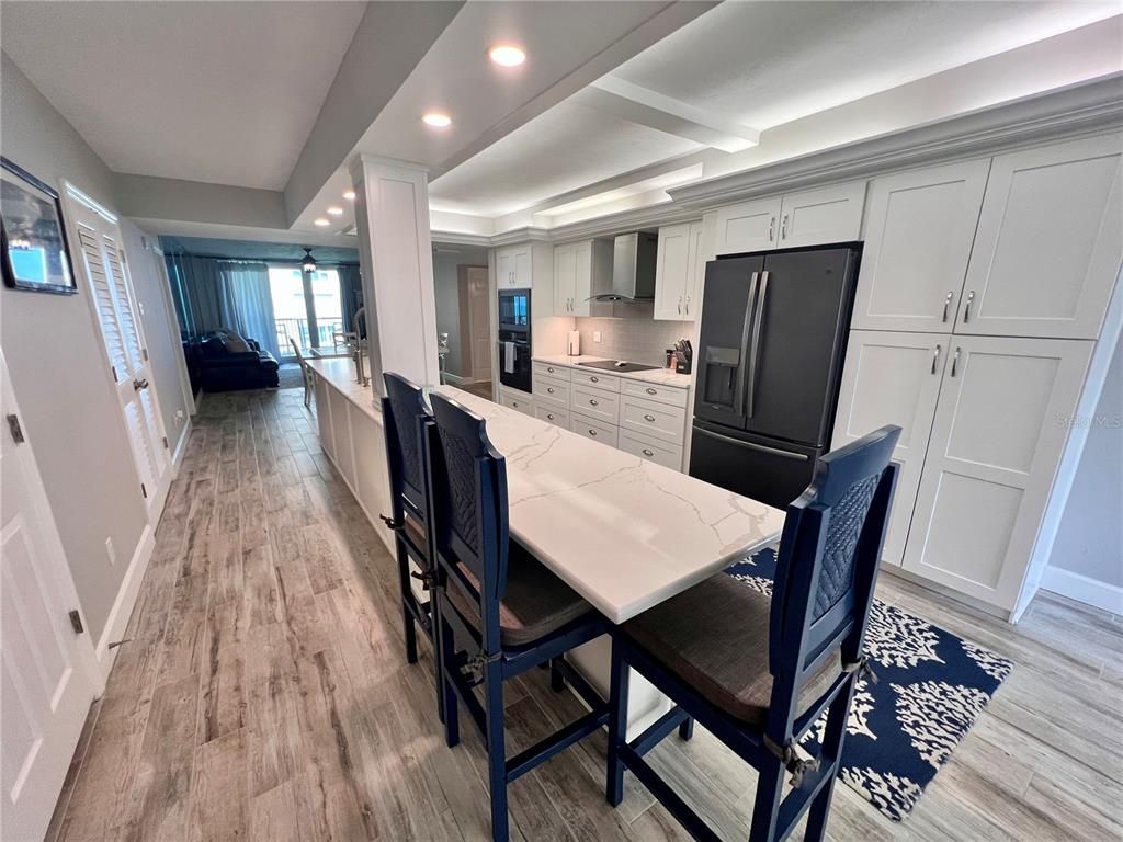 Dining room, Interior, Kitchen, Recessed Lighting, Wood Texture Flooring