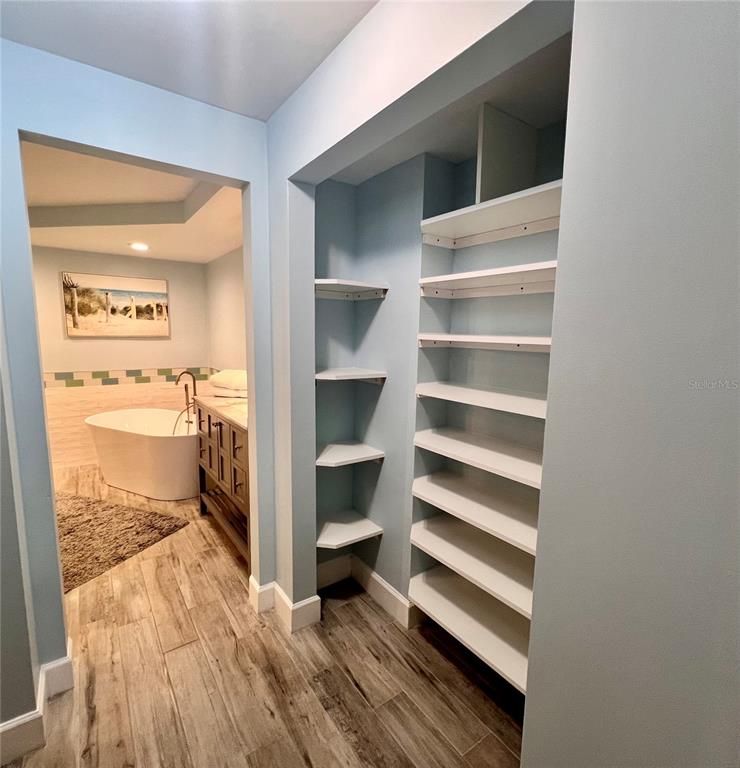 Bathroom, Free Standing Baths, Interior, Recessed Lighting, Wood Texture Flooring