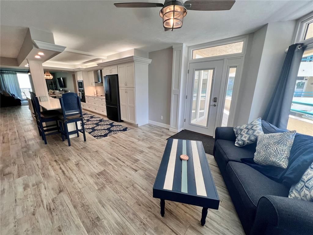 Dining room, Interior, Kitchen, Living room, Recessed Lighting, Wood Texture Flooring