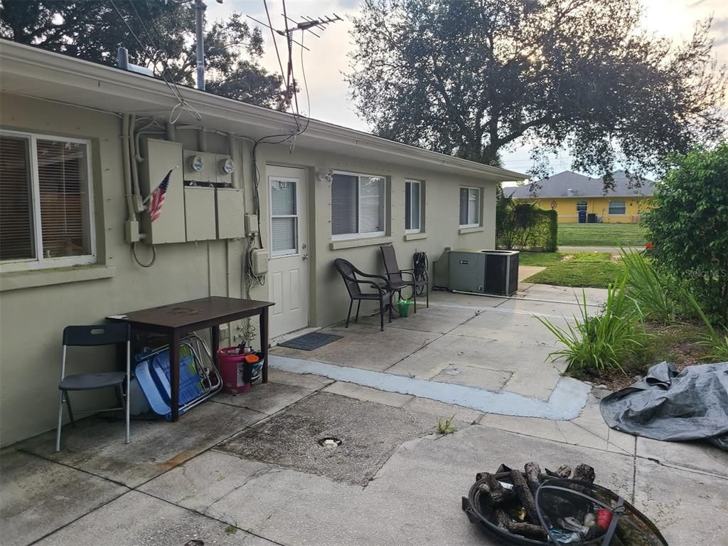 Backyard, Exterior