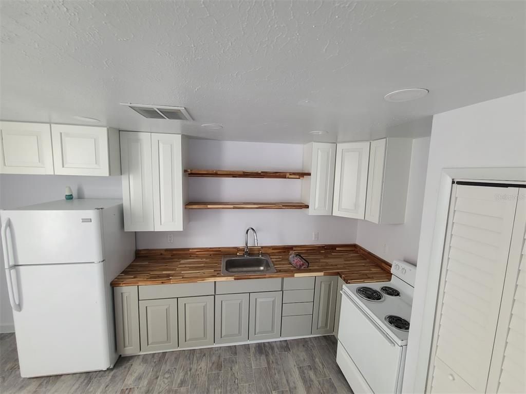 Interior, Kitchen, Wood Texture Flooring