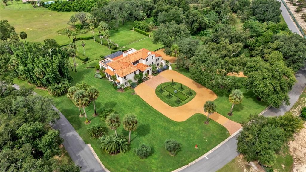 Exterior, Drone