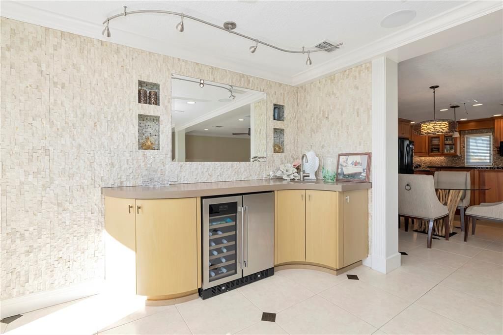 Dining room, Interior, Kitchen, Pendant Lights, Recessed Lighting